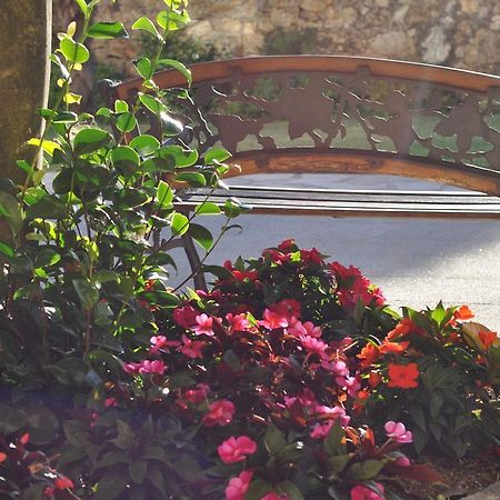 Отель Pazo De Galegos Vedra Экстерьер фото